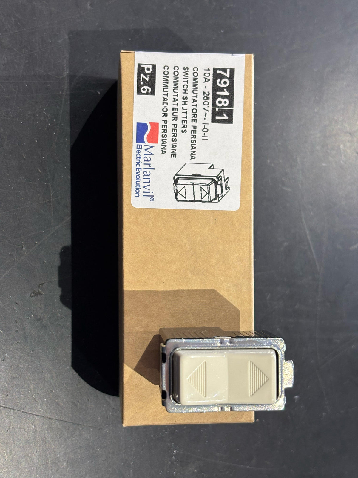 COMMUTATORE PERSIANA saliscendi - Compatibile con Magic - MARLANVIL 7918.1